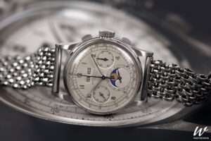 patek-philippe-reference-1518-stainless-steel-02
